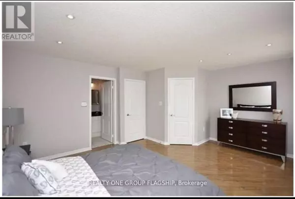 Mississauga (central Erin Mills), ON L5M6E8,5530 Glen Erin DR #166