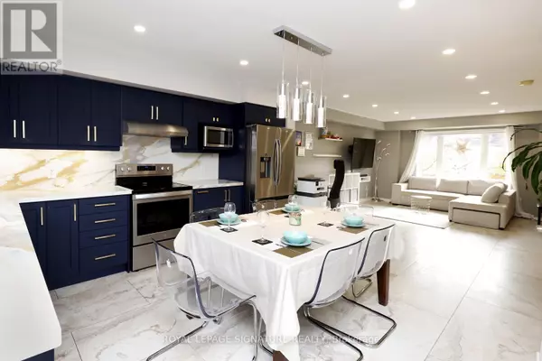 Mississauga (churchill Meadows), ON L5M0P3,3025 Destination DR #9