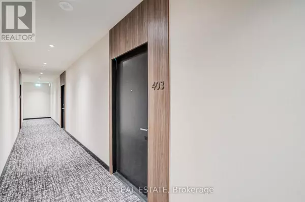 Oakville (ga Glen Abbey), ON L6M5N2,2501 Saw Whet BLVD #403