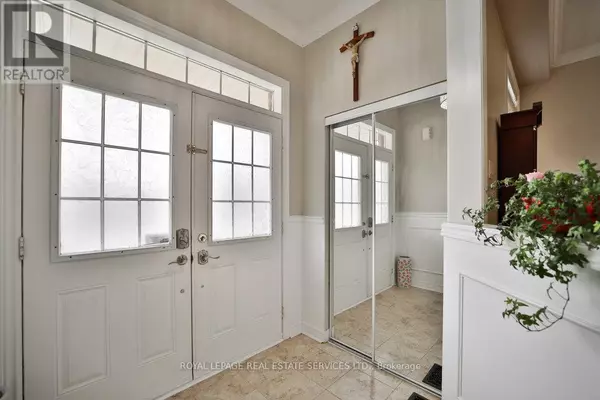 Brampton (northwest Sandalwood Parkway), ON L7A0K3,44 GAME CREEK CRESCENT