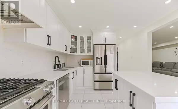 Brampton (southgate), ON L6T3L2,81 DRAKE BOULEVARD