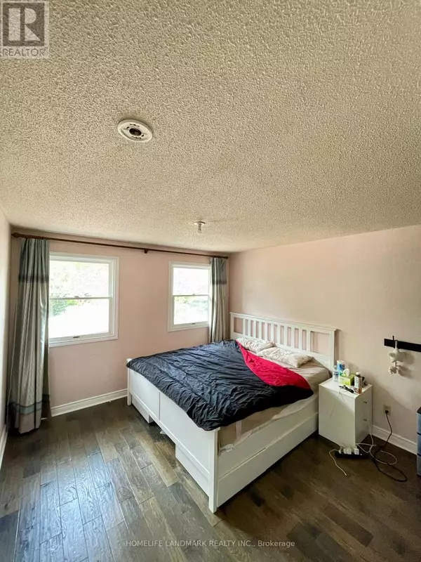 Mississauga (erin Mills), ON L5L3H6,ROOM A SECOND FLOOR - 3371 CIDER MILL PLACE