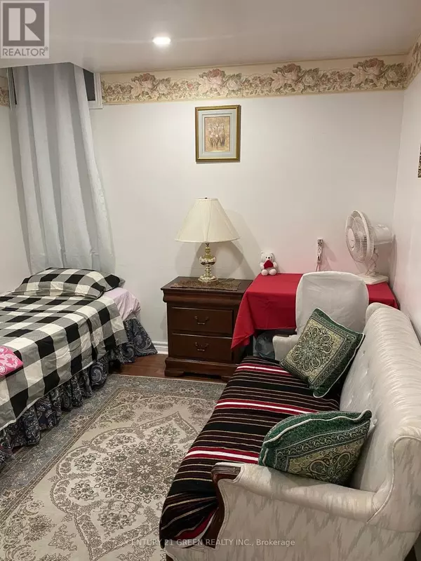 Mississauga (east Credit), ON L5V1S5,5020 EAST MILL ROAD