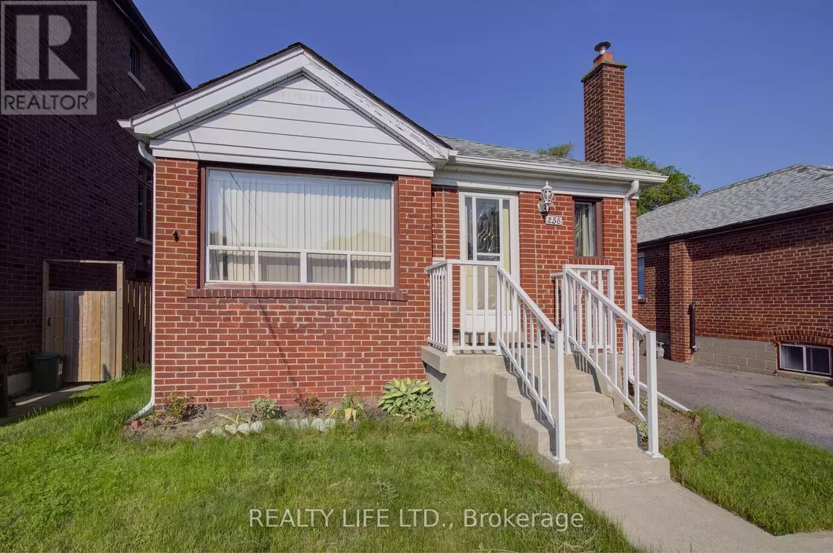 Toronto (alderwood), ON M8W4H1,258 GAMMA STREET