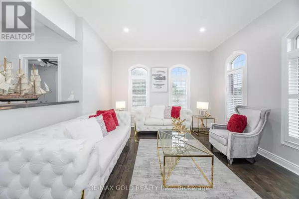 Brampton (vales Of Castlemore North), ON L6P1V7,2 BELLEVILLE DRIVE
