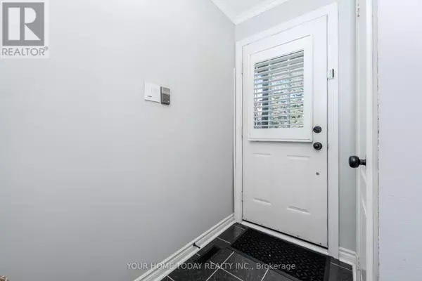 Halton Hills (georgetown), ON L7G2J2,76 River DR #8