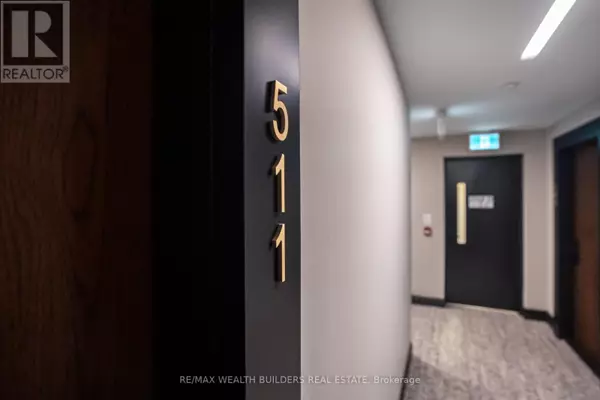 Toronto (runnymede-bloor West Village), ON M6S1M8,2118 Bloor ST West #511