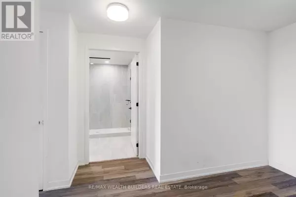 Toronto (runnymede-bloor West Village), ON M6S1M8,2118 Bloor ST West #511