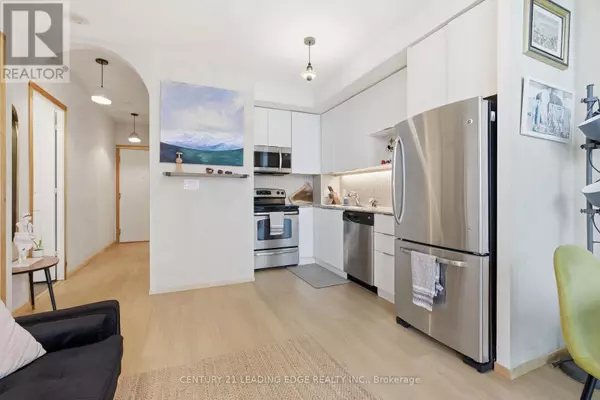 Toronto (mimico), ON M8V0A5,16 Brookers LN #1201