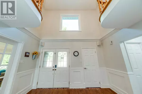 Oakville (ga Glen Abbey), ON L6M2W8,1366 FIELDCREST LANE