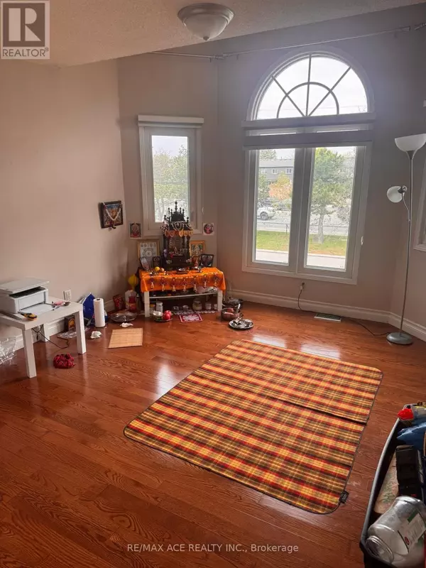 Brampton (fletcher's Creek South), ON L6W4L4,26 BROWNRIDGE COURT N