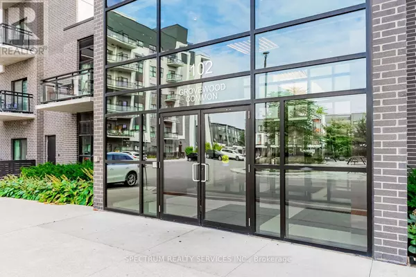 Oakville (go Glenorchy), ON L6H0X2,102 Grovewood Common #531