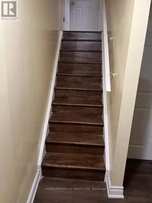 Brampton (northwest Brampton), ON L7A0G1,34 Kilkarrin RD ## Bsmt