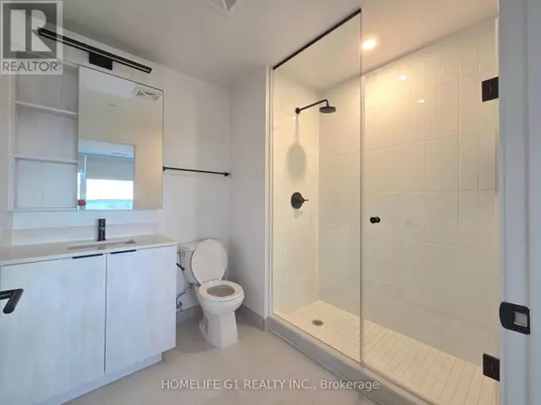 Mississauga (central Erin Mills), ON L5M2T2,2495 Eglinton AVE West #906