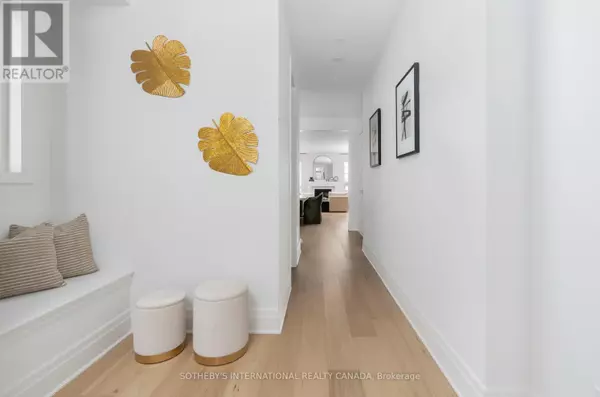 Milton (bw Bowes), ON L9E2A7,1556 COOKMAN DRIVE