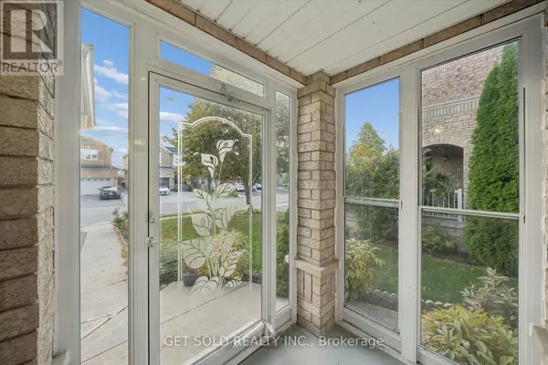 Brampton (sandringham-wellington), ON L6R3A8,36 FIELD THISTLE DRIVE