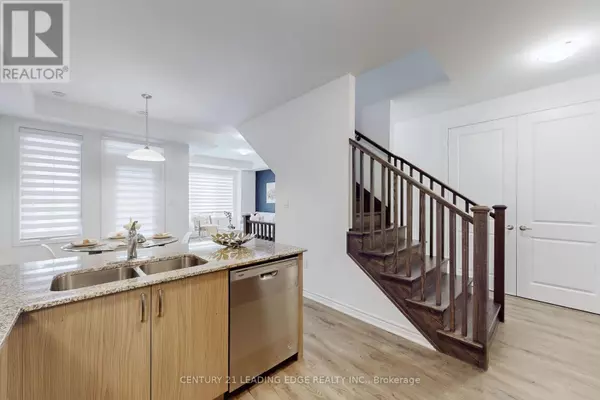 Brampton (northwest Brampton), ON L7A5K5,161 KEPPEL CIRCLE