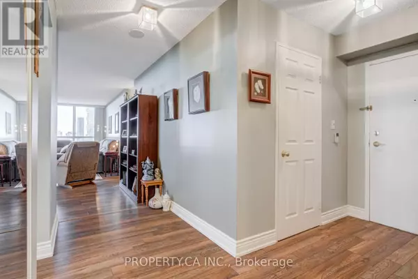 Mississauga (city Centre), ON L5B3J4,3605 Kariya DR #2210