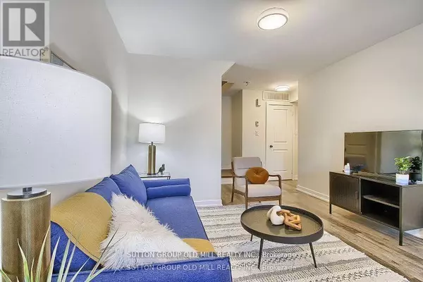 Toronto (humberlea-pelmo Park), ON M9M0B5,2335 Sheppard AVE West #26