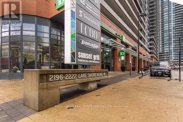 Toronto (mimico), ON M8Y3H8,2220 Lake Shore BLVD #2310