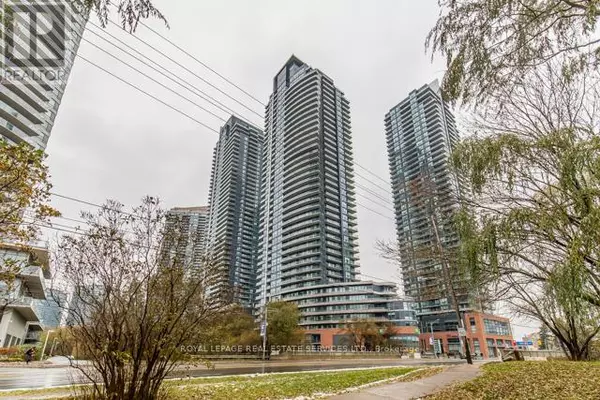 Toronto (mimico), ON M8Y3H8,2220 Lake Shore BLVD #2310