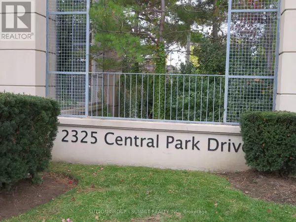 Oakville (ro River Oaks), ON L6H0E2,2325 Central Park DR #1001