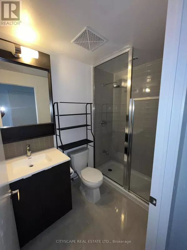 Mississauga (central Erin Mills), ON L5M5R1,2560 Eglinton AVE #1503