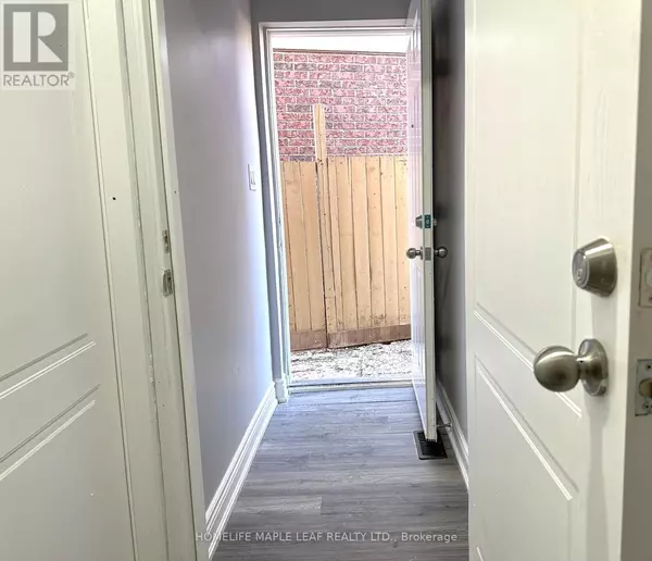 Brampton (fletcher's Meadow), ON L7A2A7,72 Four Seasons CIR #BASEMENT