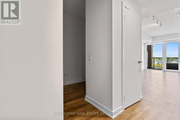 Mississauga (port Credit), ON L5G0E1,28 Ann ST #507