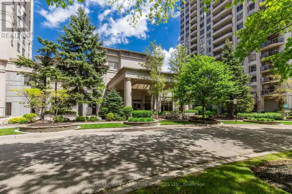 Mississauga (hurontario), ON L5R4B1,25 Kingsbridge Garden CIR #418