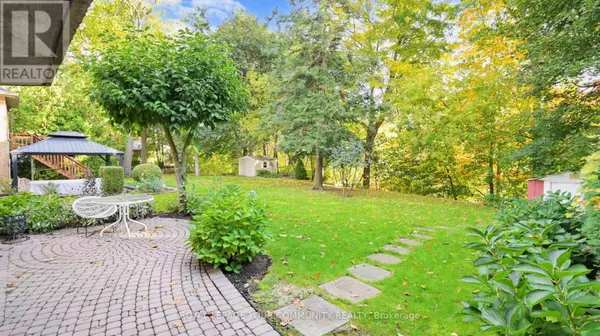 Toronto (humber Heights), ON M9P1S8,35 LA RUSH DRIVE