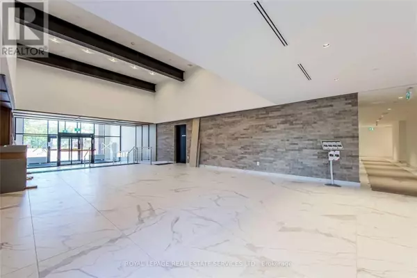 Toronto (junction Area), ON M6N1K8,2300 St Clair AVE West #106