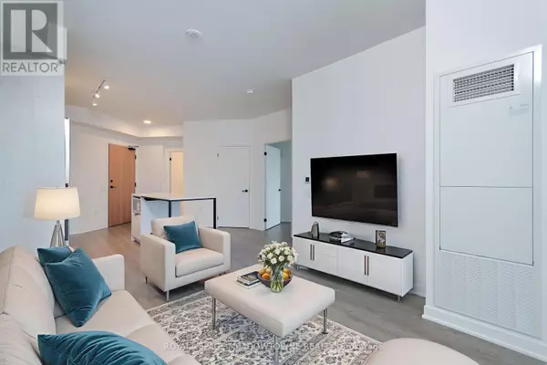 2495 Eglinton AVE West #2306, Mississauga (central Erin Mills), ON L5M2V8