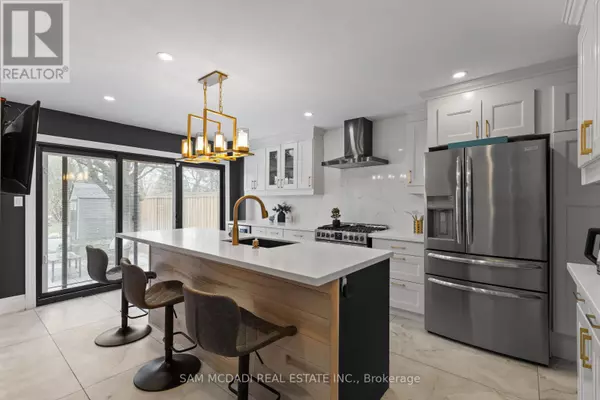 Burlington (brant Hills), ON L7P4C8,2284 GLASTONBURY ROAD