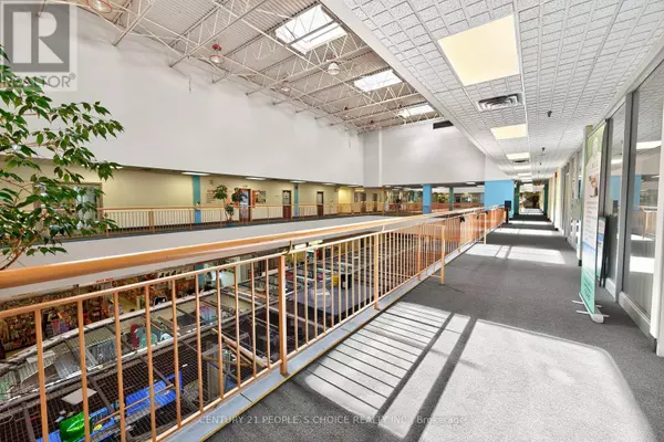 Mississauga (northeast), ON L4W5G6,1550 S Gateway RD #216