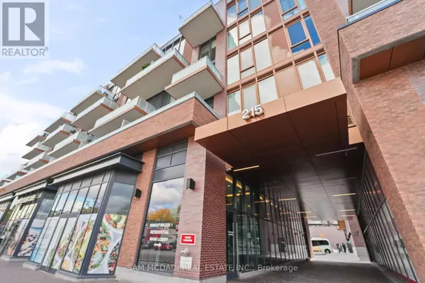 Mississauga (port Credit), ON L5H0A7,215 Lakeshore RD West #212