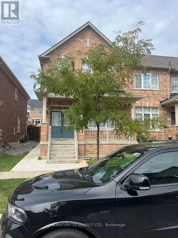 16 SAINT DENNIS ROAD, Brampton (sandringham-wellington North), ON L6R3W5