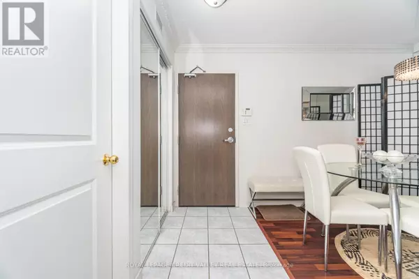 Brampton (downtown Brampton), ON L6X0T7,9 George ST North #2407