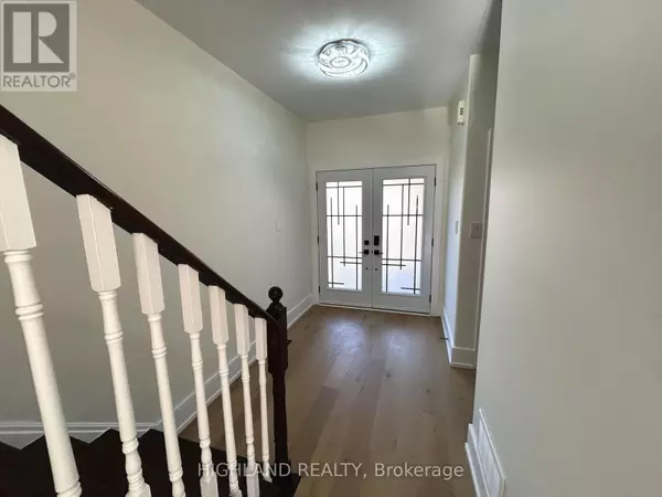 Mississauga (meadowvale Village), ON L5W1B4,916 GOLDEN FARMER WAY