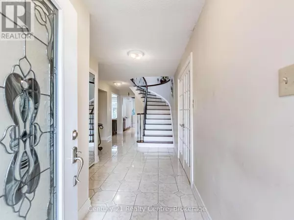 Mississauga (erin Mills), ON L5L5T9,3349 LOYALIST DRIVE