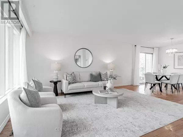 Mississauga (erindale), ON L5C1L6,986 MCBRIDE AVENUE