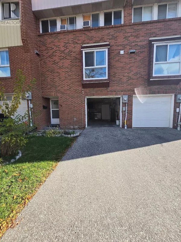 39 JOHN CABOT WAY, Toronto (glenfield-jane Heights), ON M3N2T5