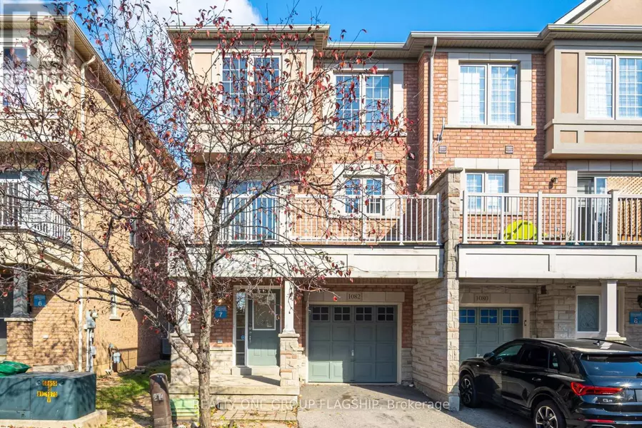1082 FELICITY CRESCENT, Mississauga (east Credit), ON L5V0B2
