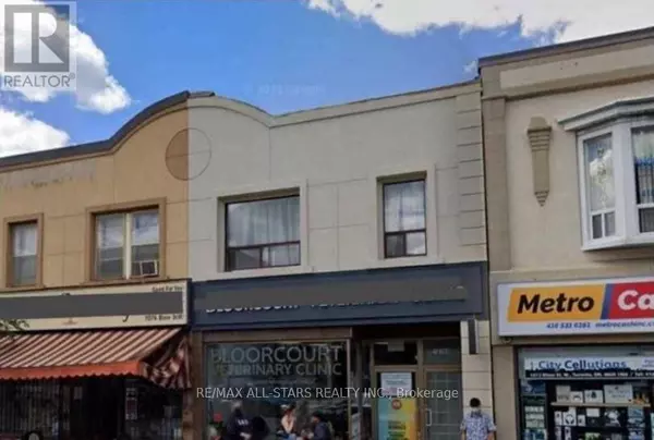 Toronto (dovercourt-wallace Emerson-junction), ON M6H1M6,1074 BLOOR STREET W