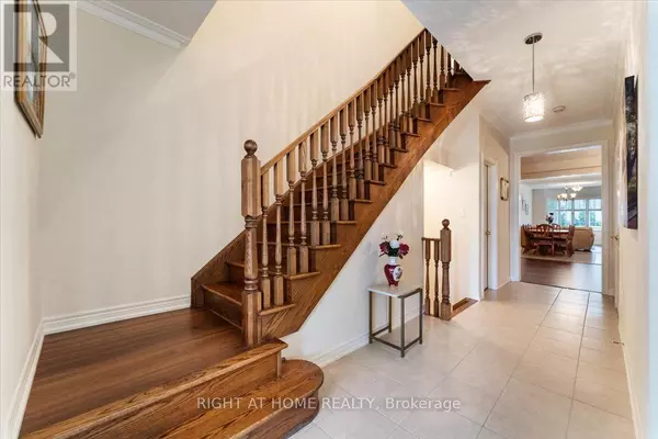 Mississauga (churchill Meadows), ON L5M0V4,3229 STONEY CRESCENT N