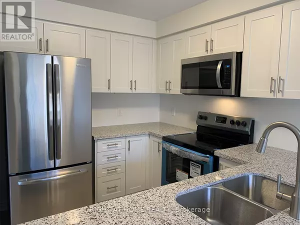 Oakville (bc Bronte Creek), ON L6M5H1,3083 HIGHBOURNE CRESCENT