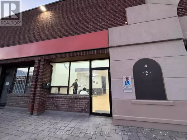 Mississauga (northeast), ON L4W2Z6,5484 Tomken RD #4