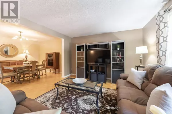 Mississauga (mississauga Valleys), ON L5A3N1,405 Hyacinthe BLVD #65