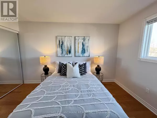 Mississauga (hurontario), ON L5R2T9,5159 SUNRAY DRIVE