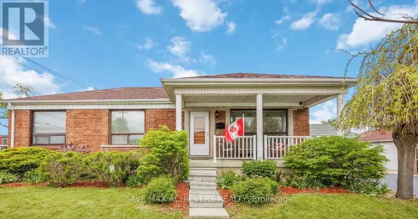 2 COOLHURST DRIVE, Toronto (rexdale-kipling), ON M9W4A5